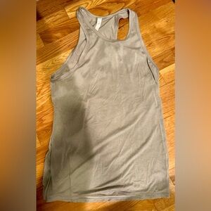 Lululemon athletic tank with split open back